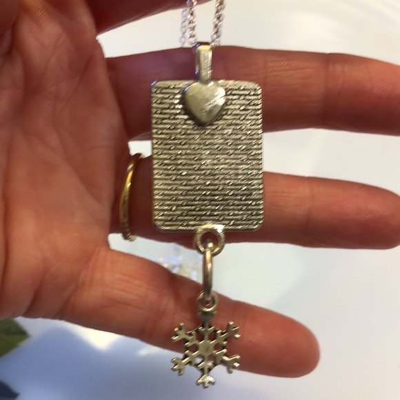 Vintage Pyrex Snowflake handmade pendant necklace upcycled glass - Picture 3 of 6